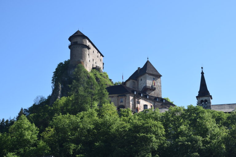 Wanderreise Slowakei Sulov Felsen
