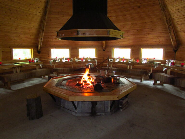 Saija Lodge, Finnland, Husky, Lapplandreisen Saija Lodge, Finnland, Husky, Lapplandreisen
