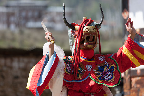 gen98115 Bhutan Go East Reisen