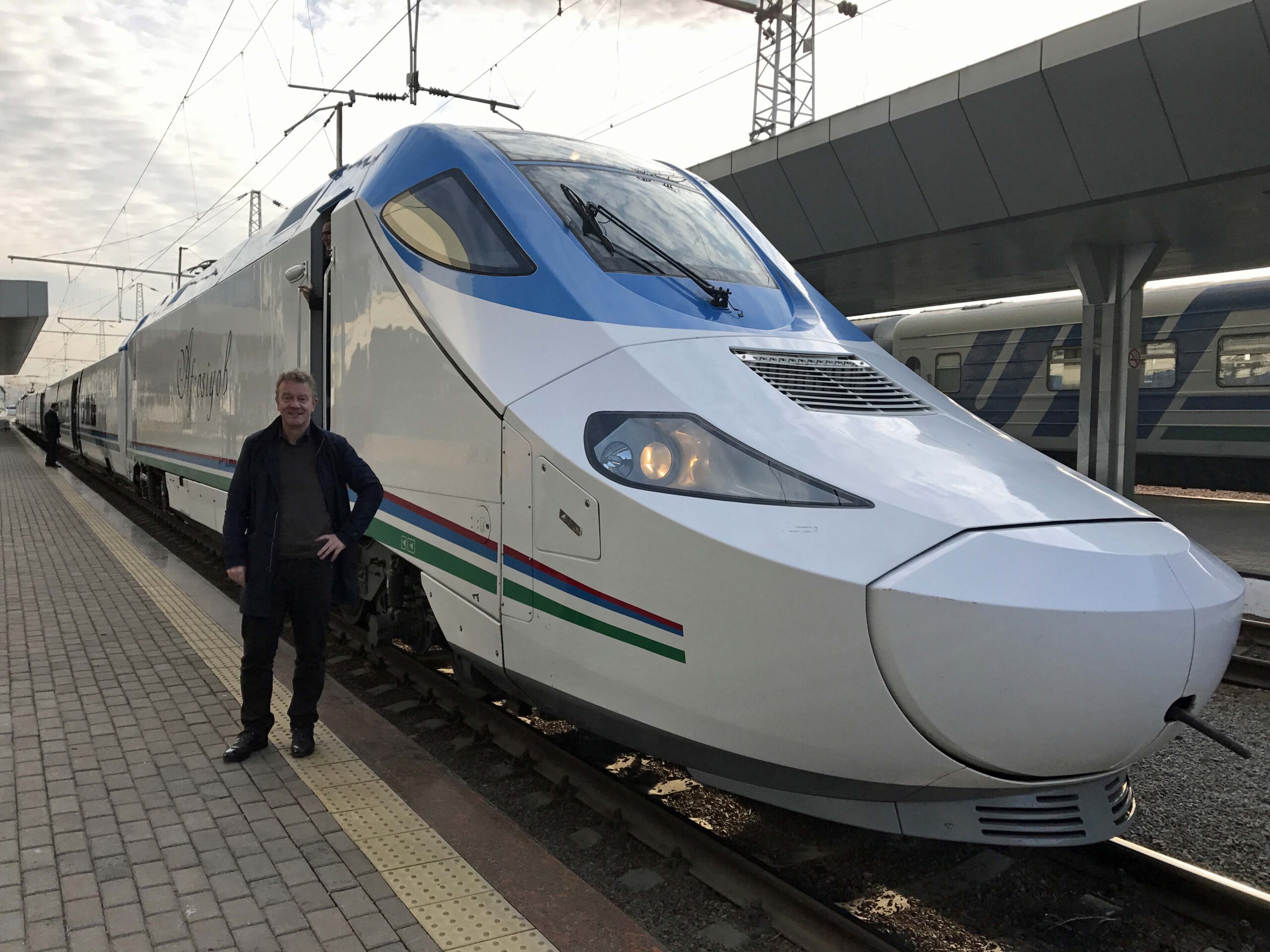 Bahnerlebnis Seidenstraße: 15 Tage Kasachstan & Usbekistan Rundreise