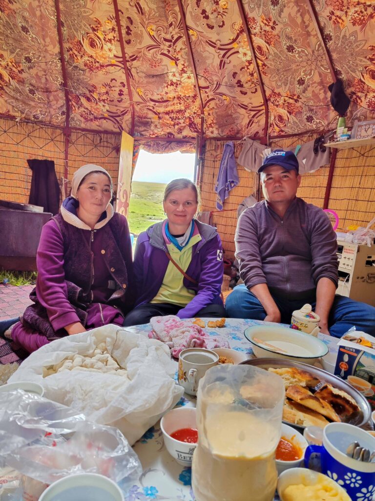 Kasachstan Trekking Altai Belucha Trekkingreise Go East REisen