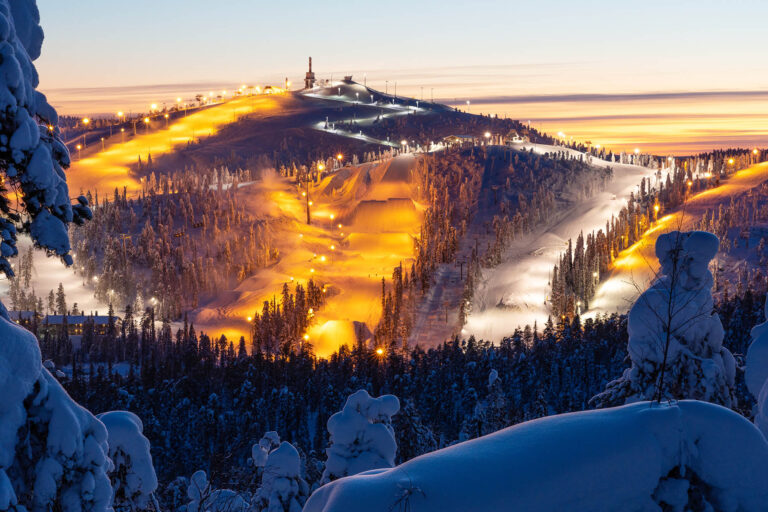 Winterzauber in Ruka Finnland Reise