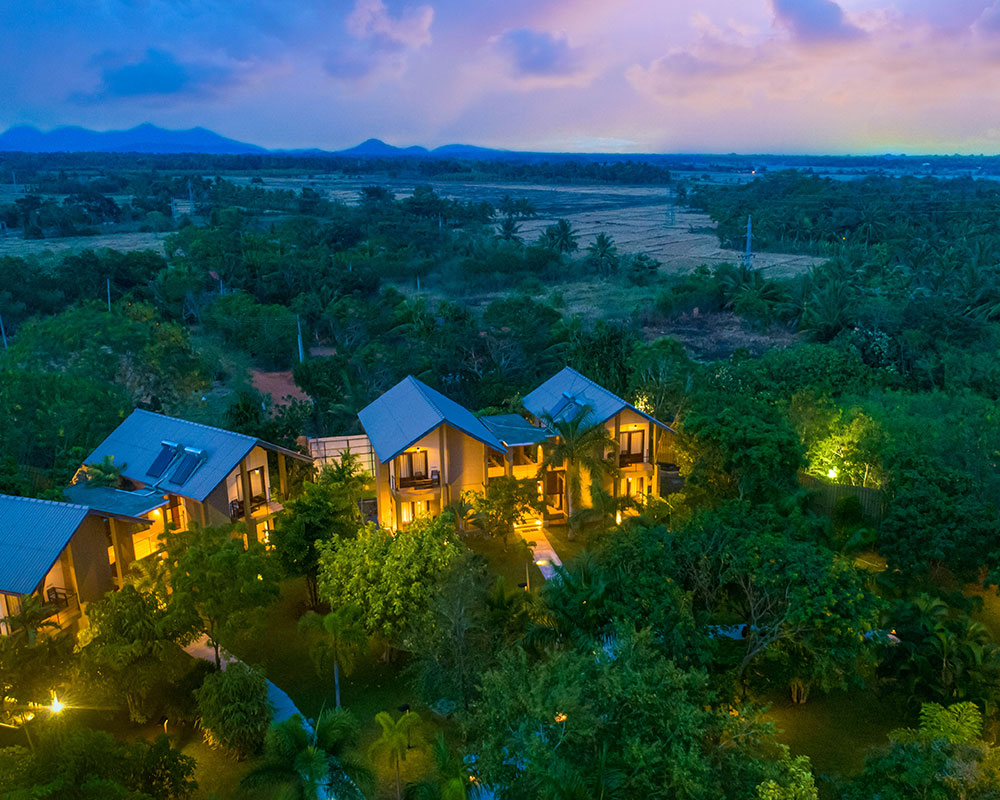 Chaarya Resort und Spa Hotel