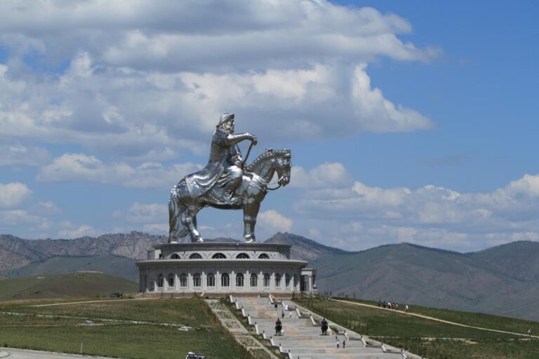 shutterstock_170301305komprimiert-2 Transsib Baikalsee Mongolei