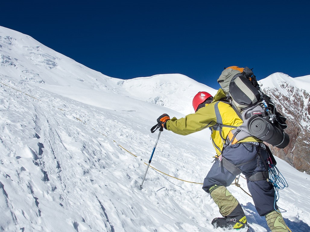 Bergsteigen in Kirgistan: Pic Yukhin (5130 m) & Pamir-Hochland